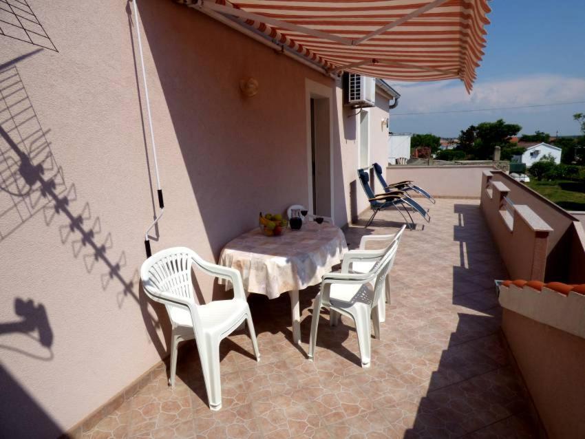 Apartments Branko Nin Extérieur photo
